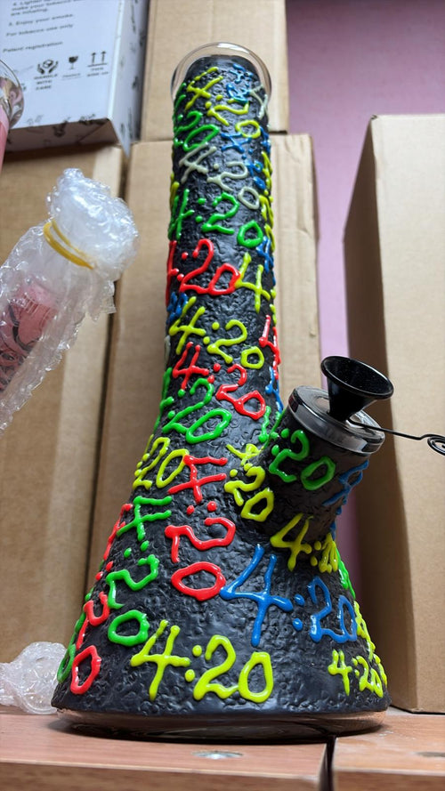 4:20 Beaker Bong | Textured Resin Art